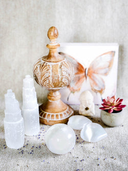 Selenite Tower